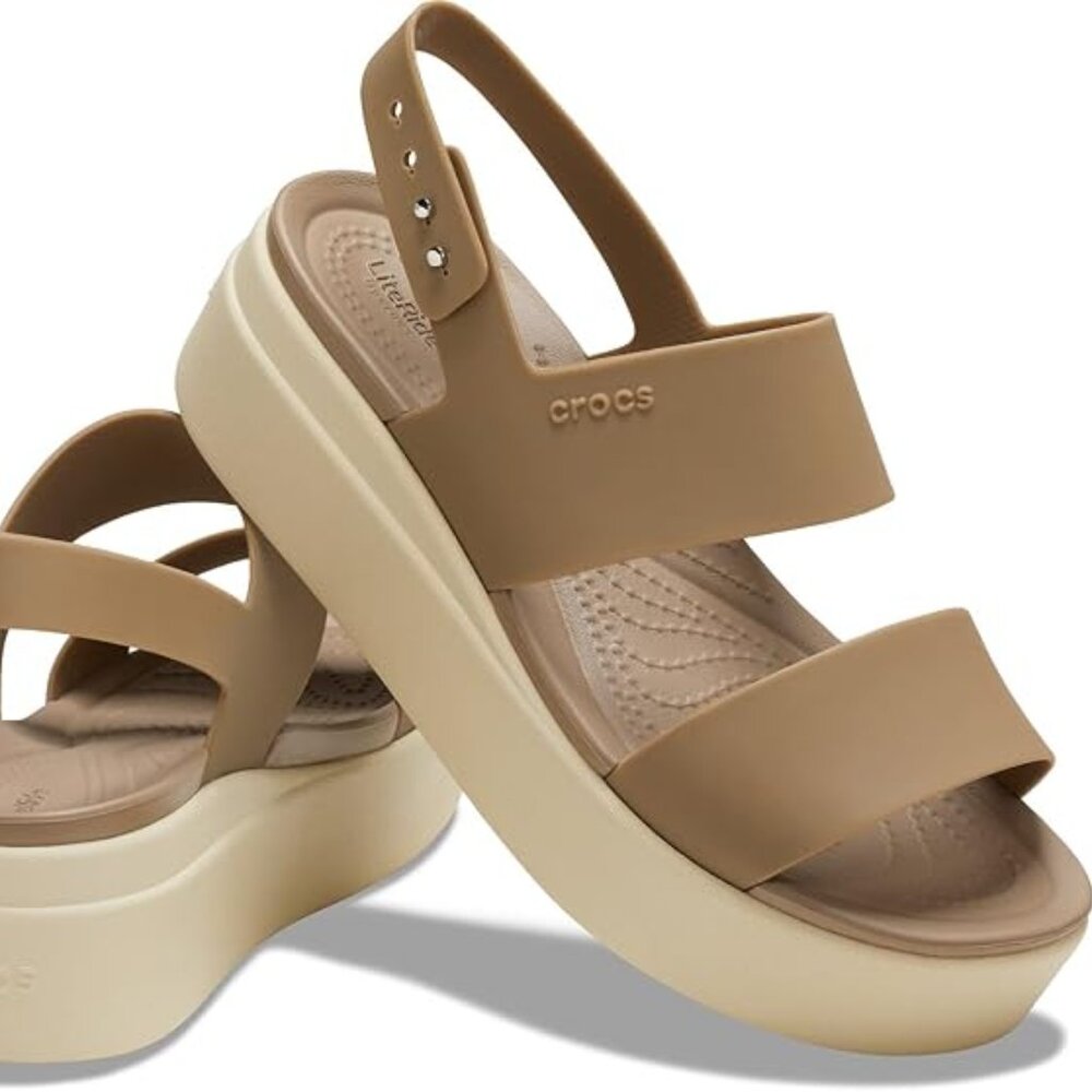 Crocs Women's Brooklyn Low Wedge Sandals, Size 7